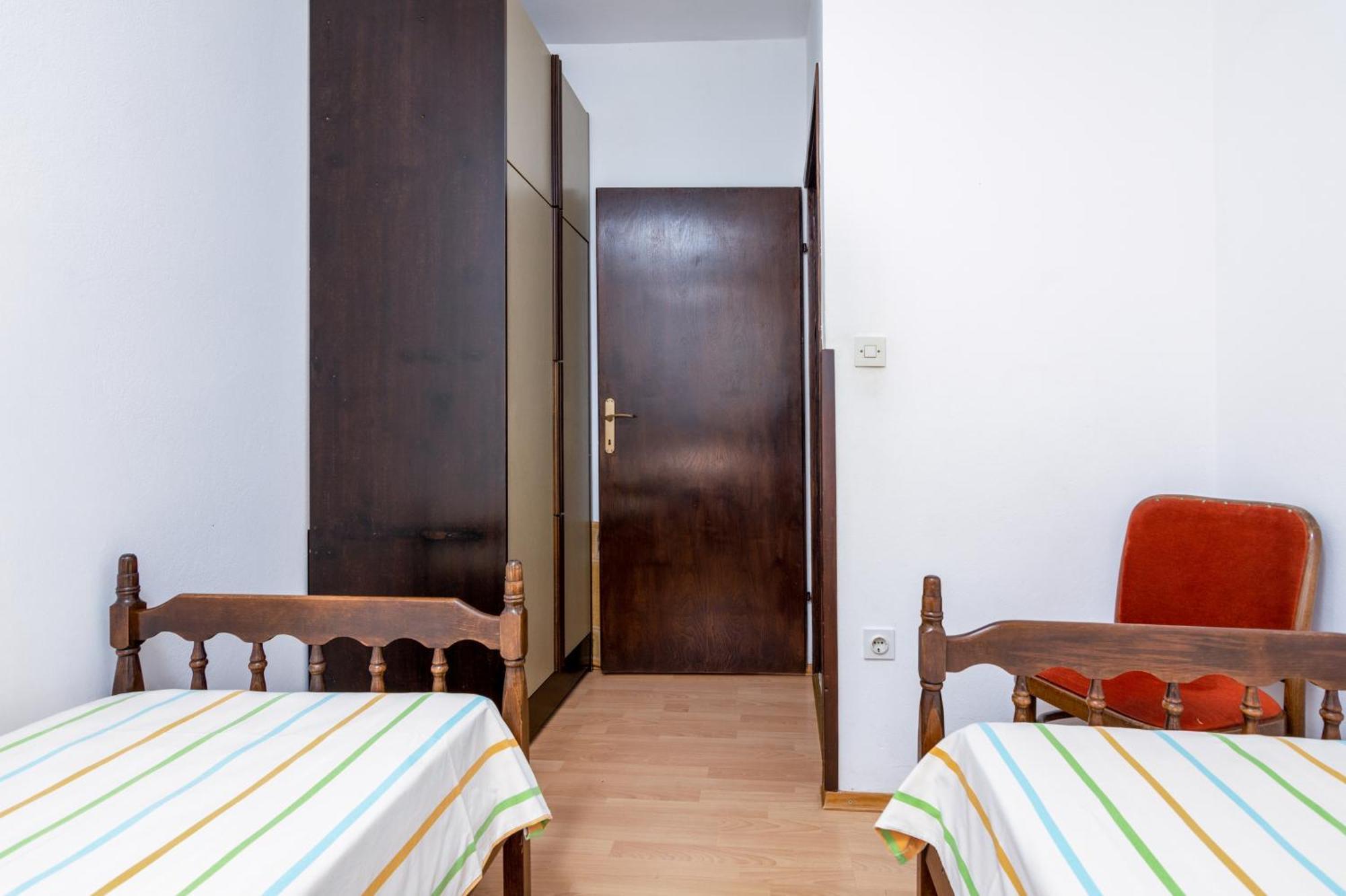 Apartments With A Parking Space Medulin - 7494 Ruang foto
